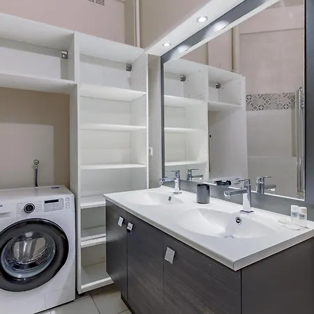 Grand Luxe - Trocadero Paříž