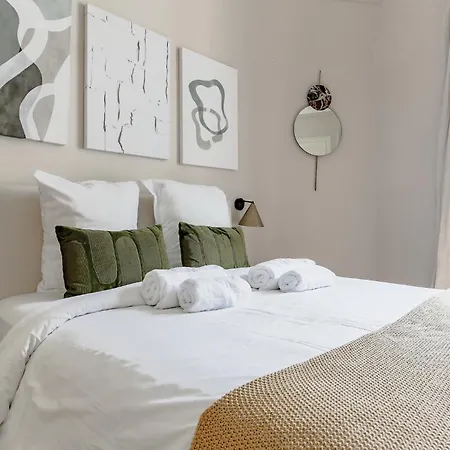 Grand Luxe - Trocadero * Paříž