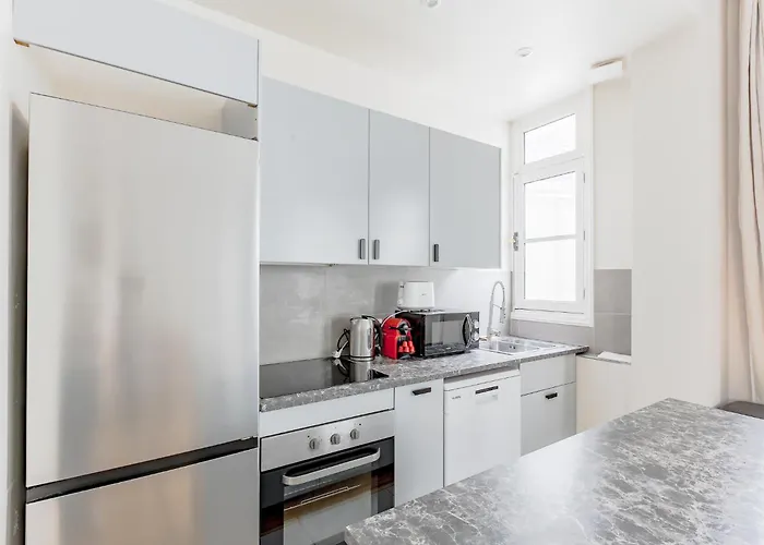 Grand Luxe - Trocadero Apartmán *