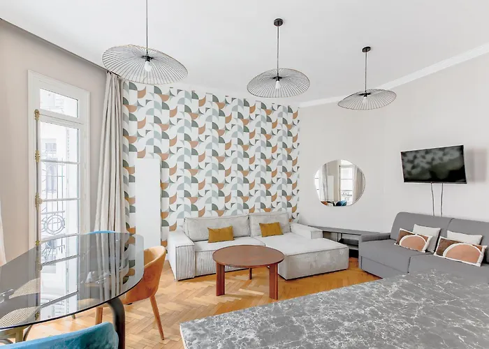 Grand Luxe - Trocadero Apartmán